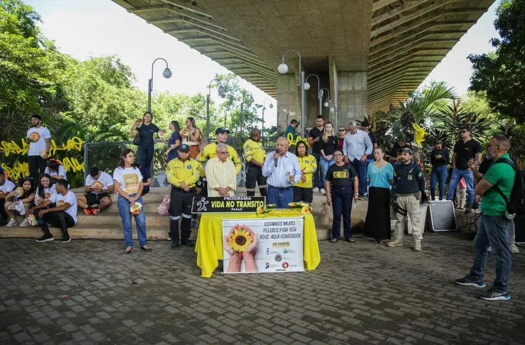 Prefeitura de Teresina lança campanha Maio Amarelo com foco na prevenção dos acidentes e mortes no trânsito